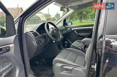 Минивэн Volkswagen Touran 2008 в 