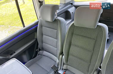Минивэн Volkswagen Touran 2015 в 