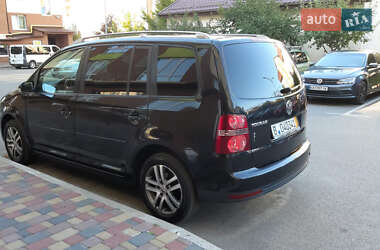 Минивэн Volkswagen Touran 2007 в 