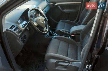 Минивэн Volkswagen Touran 2007 в 