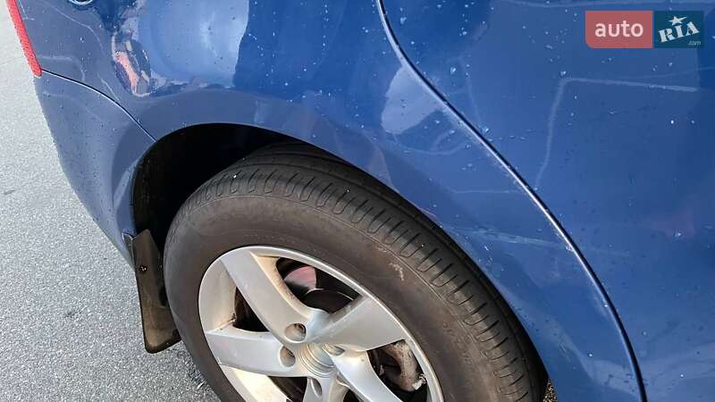 Мінівен Volkswagen Touran 2004 в Києві