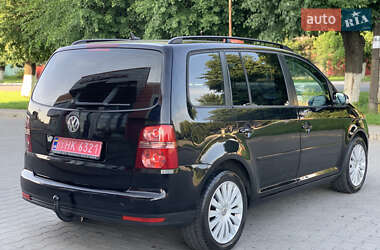 Минивэн Volkswagen Touran 2007 в 