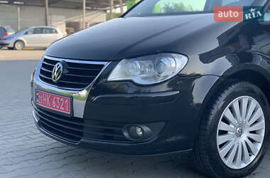 Минивэн Volkswagen Touran 2007 в 