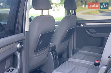 Минивэн Volkswagen Touran 2007 в 