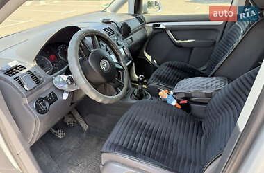 Минивэн Volkswagen Touran 2004 в 