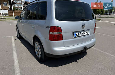 Минивэн Volkswagen Touran 2004 в 