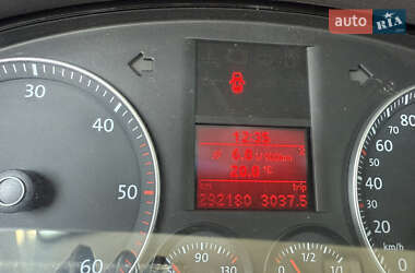 Минивэн Volkswagen Touran 2004 в 