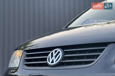 Минивэн Volkswagen Touran 2005 в 