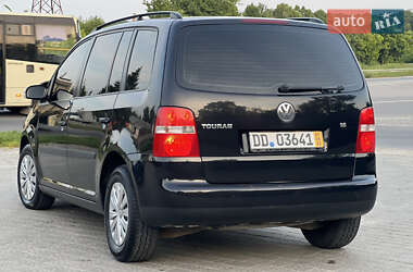 Минивэн Volkswagen Touran 2005 в 