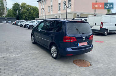 Мінівен Volkswagen Touran 2011 в 