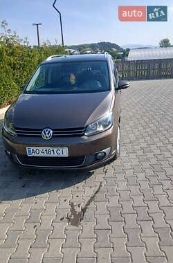 Минивэн Volkswagen Touran 2012 в Ужгороде