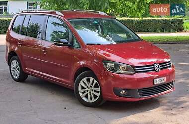 Минивэн Volkswagen Touran 2012 в Умани