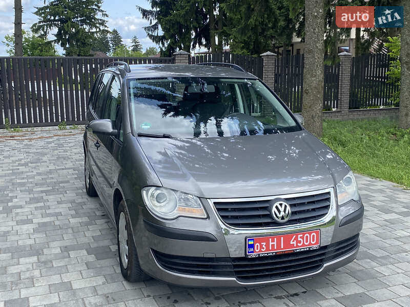 Volkswagen Touran 2009