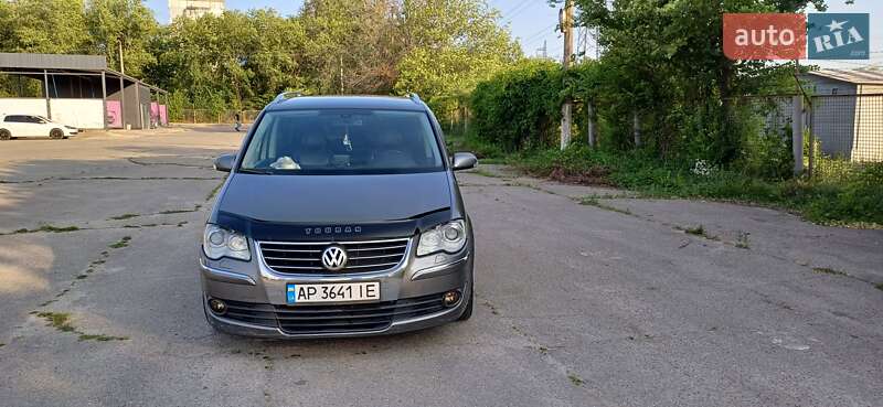 Минивэн Volkswagen Touran 2008 в Запорожье фото 3 Минивэн Volkswagen Touran 2008 в Запорожье