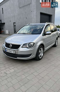 Мінівен Volkswagen Touran 2009 в Виноградові