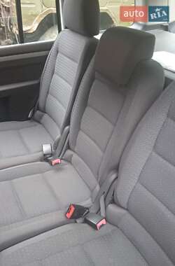 Минивэн Volkswagen Touran 2004 в 