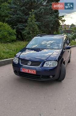 Минивэн Volkswagen Touran 2003 в Житомире