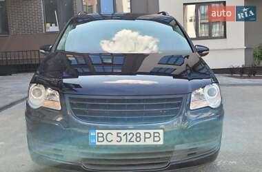 Минивэн Volkswagen Touran 2009 в 