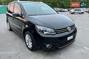Минивэн Volkswagen Touran 2012 в 