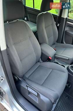 Минивэн Volkswagen Touran 2006 в 