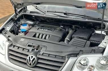Минивэн Volkswagen Touran 2006 в 