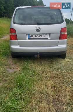 Минивэн Volkswagen Touran 2006 в 
