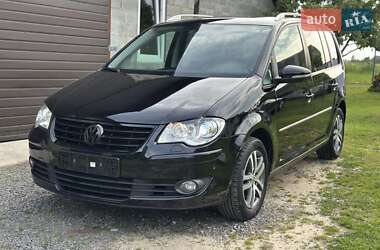 Мінівен Volkswagen Touran 2009 в Рівному