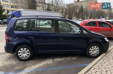Мінівен Volkswagen Touran 2007 в Кельменцях