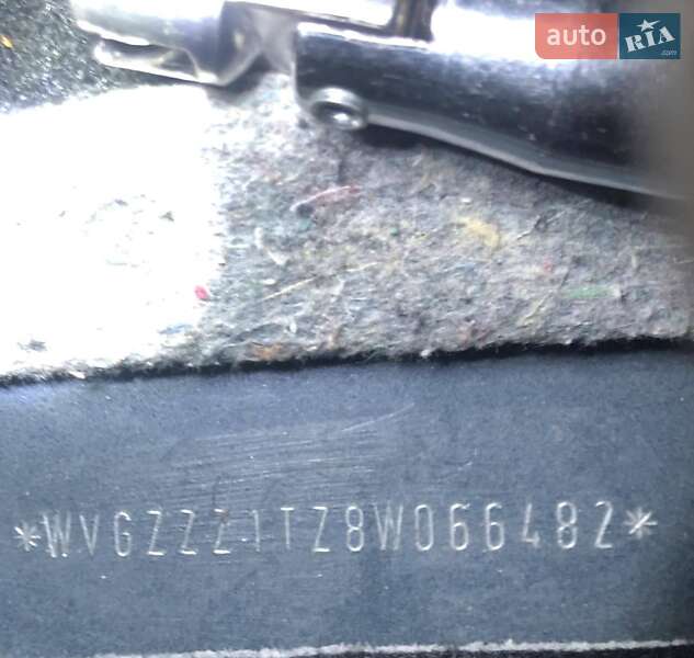 Минивэн Volkswagen Touran 2007 в Кельменцах