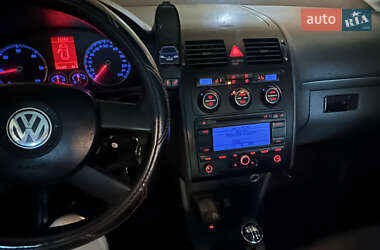 Мінівен Volkswagen Touran 2006 в 