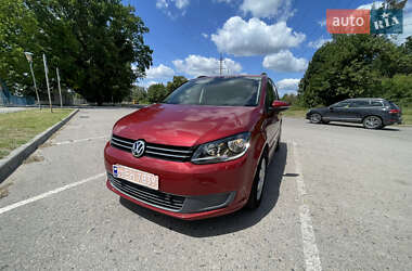 Минивэн Volkswagen Touran 2011 в Полтаве