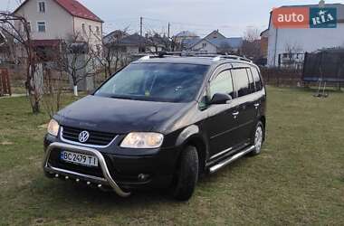 Мінівен Volkswagen Touran 2004 в Яворові