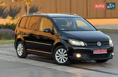 Мінівен Volkswagen Touran 2015 в Луцьку