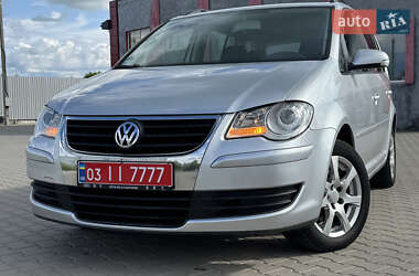 Минивэн Volkswagen Touran 2006 в Лубнах