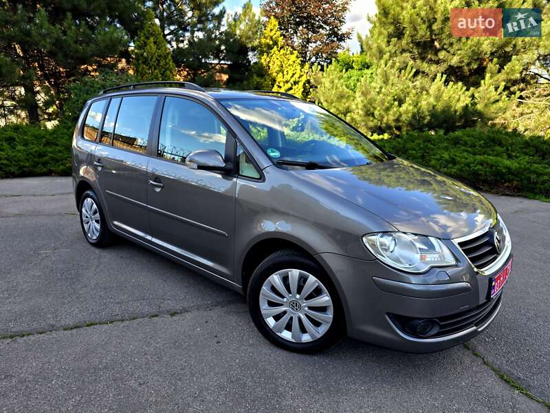 Volkswagen Touran 2009