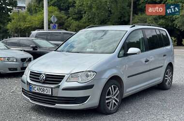 Мінівен Volkswagen Touran 2007 в Новояворівську