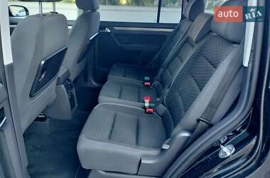 Минивэн Volkswagen Touran 2008 в 
