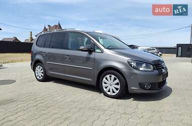 Минивэн Volkswagen Touran 2011 в Черновцах
