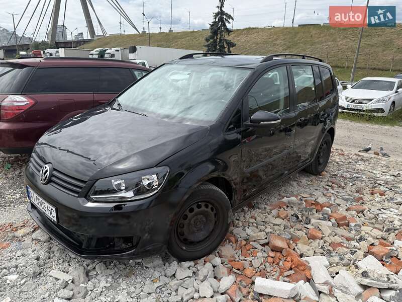 Volkswagen Touran 2015