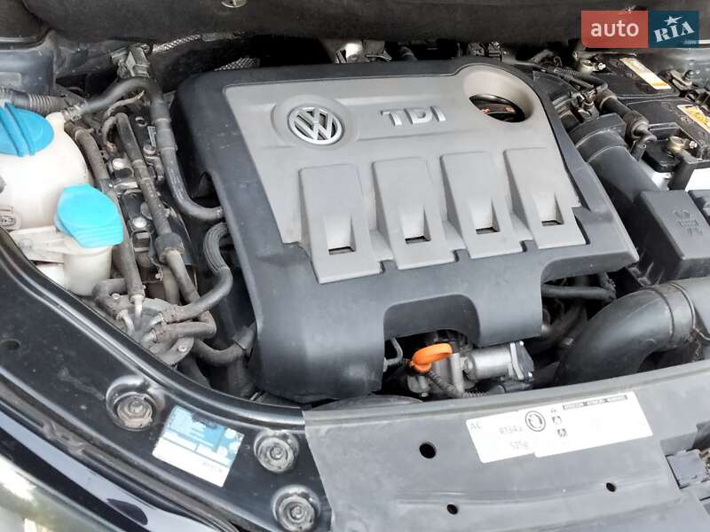 Минивэн Volkswagen Touran 2013 в Бердичеве фото 10 Минивэн Volkswagen Touran 2013 в Бердичеве