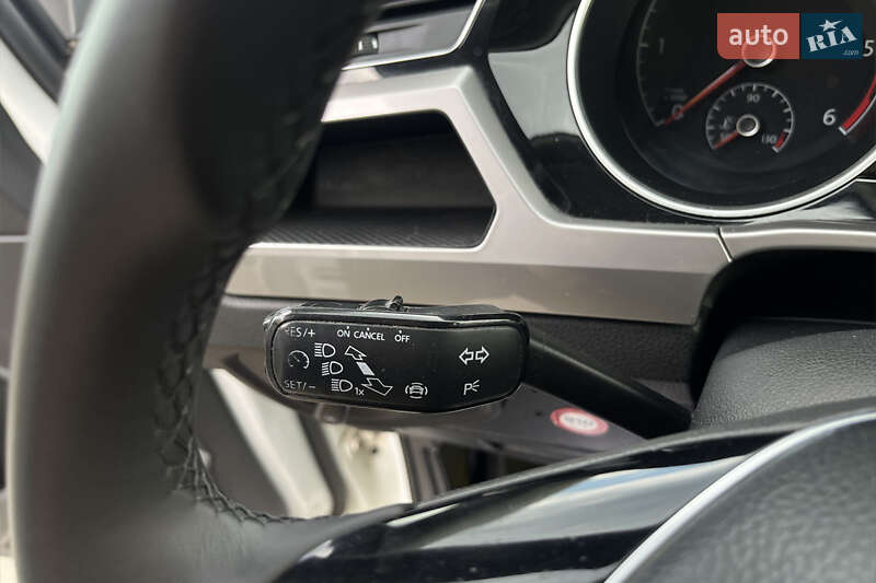 Мікровен Volkswagen Touran 2019 в Мукачевому