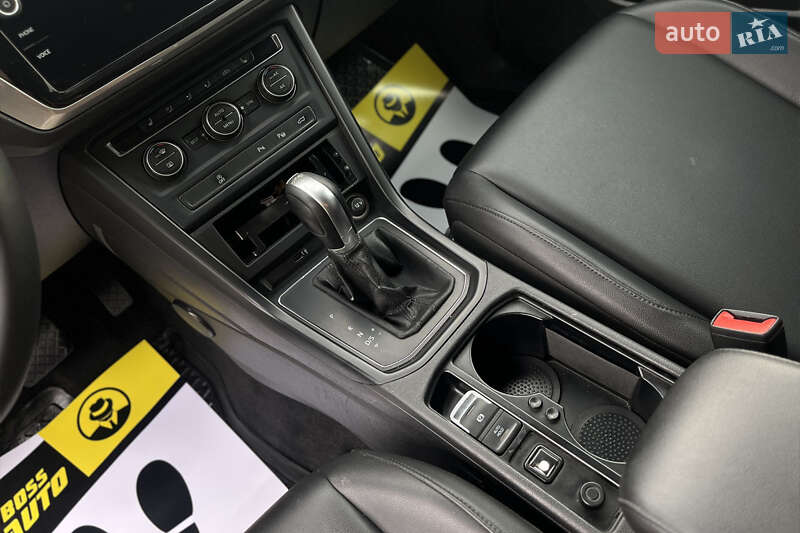 Мікровен Volkswagen Touran 2019 в Мукачевому