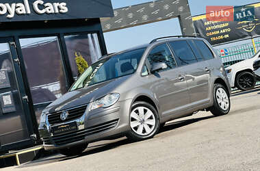 Мінівен Volkswagen Touran 2009 в Харкові