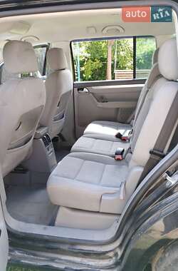 Мінівен Volkswagen Touran 2004 в Тернополі