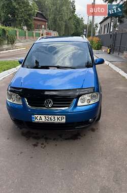 Минивэн Volkswagen Touran 2006 в Овруче