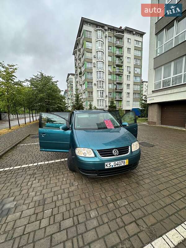 Volkswagen Touran 2005