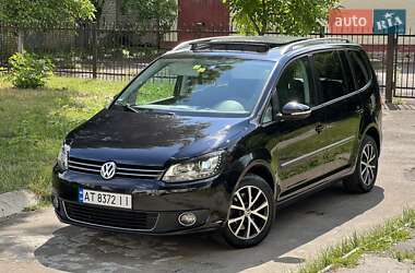 Минивэн Volkswagen Touran 2011 в Калуше