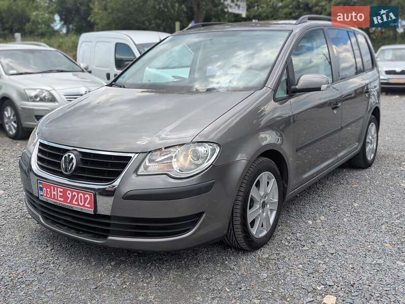 Volkswagen Touran 2009