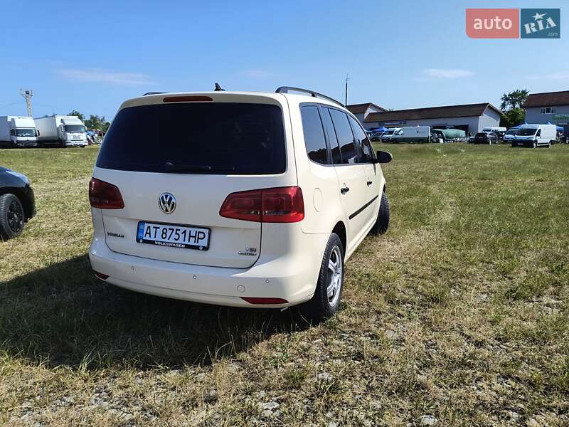 Минивэн Volkswagen Touran 2013 в Ивано-Франковске