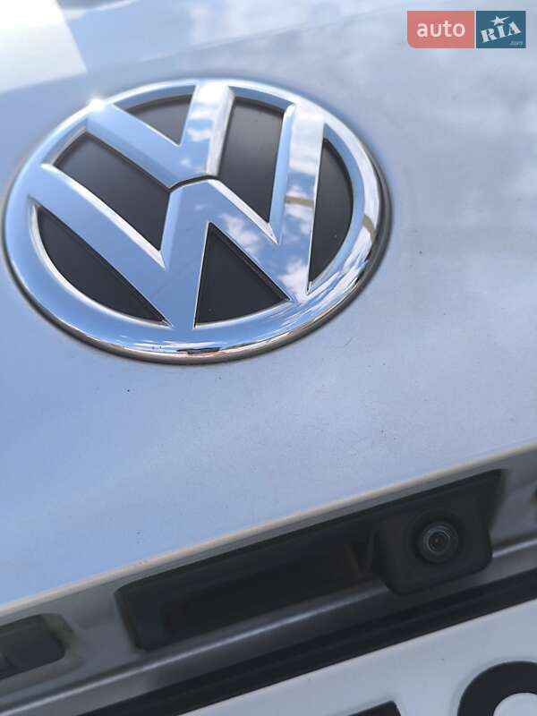 Минивэн Volkswagen Touran 2013 в Кривом Роге